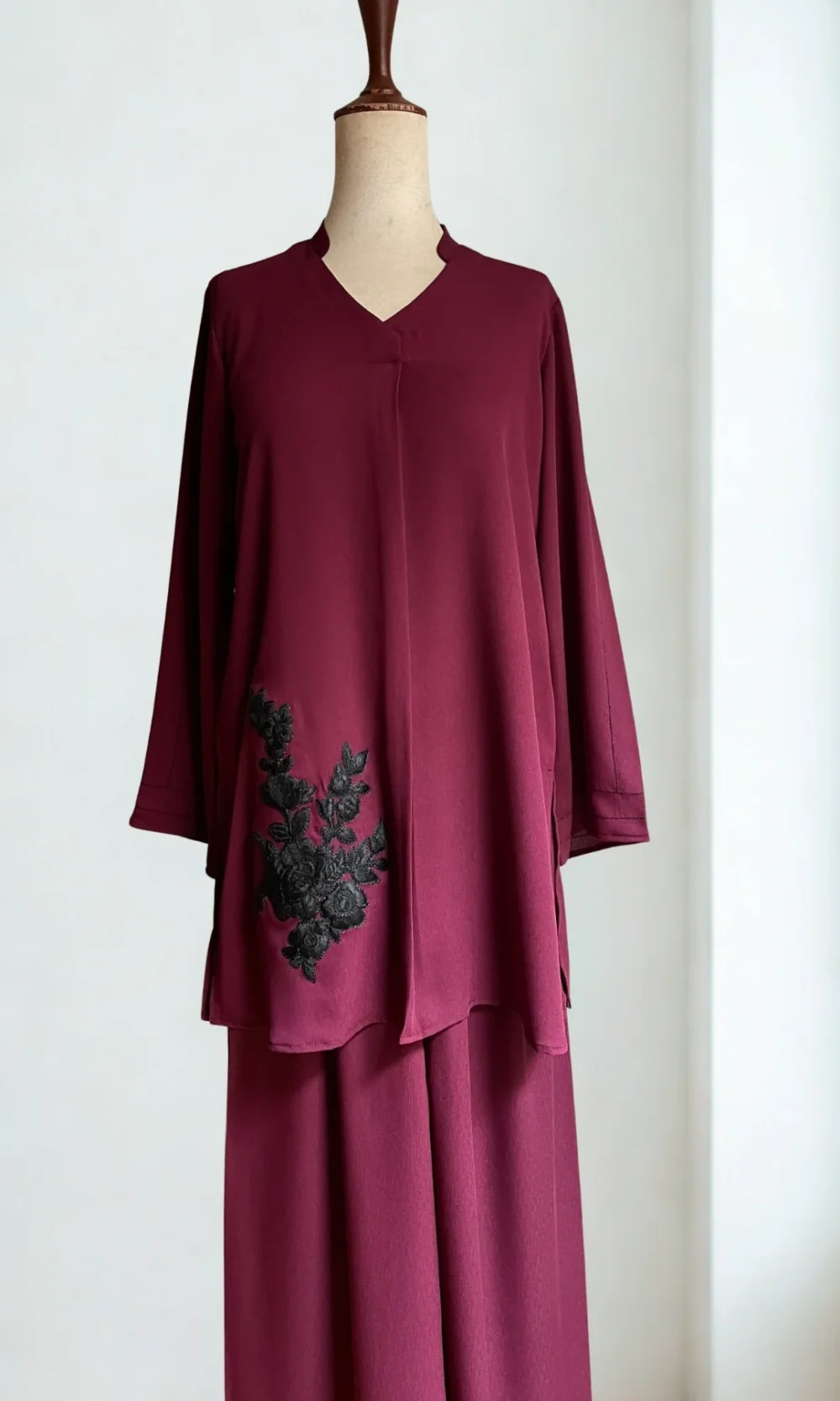 Rouge – Naureen Jamal | Online Store