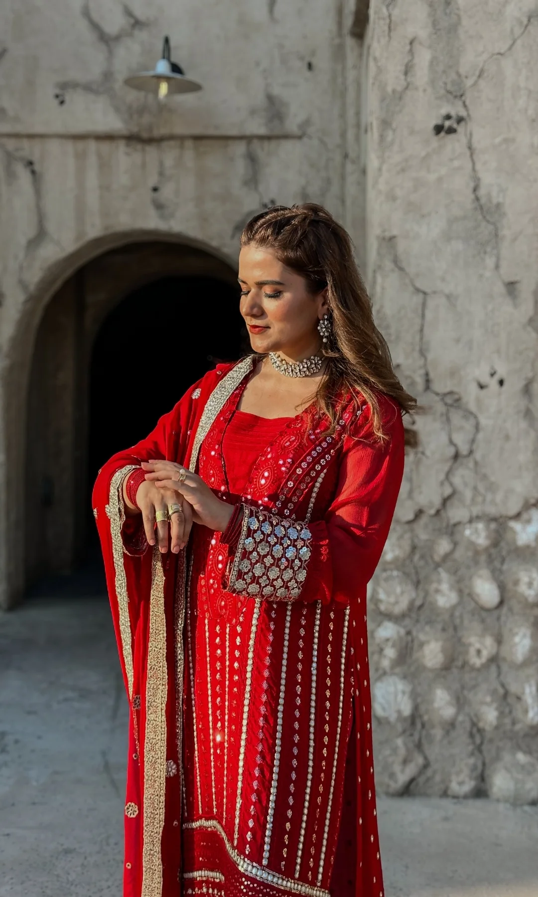 Alisha-Sajjal-wearing-Naureen-Jamal