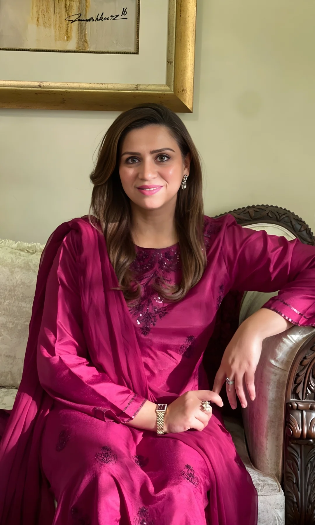 Culinary-home-by-Aqsa-wearing-Naureen-Jamal