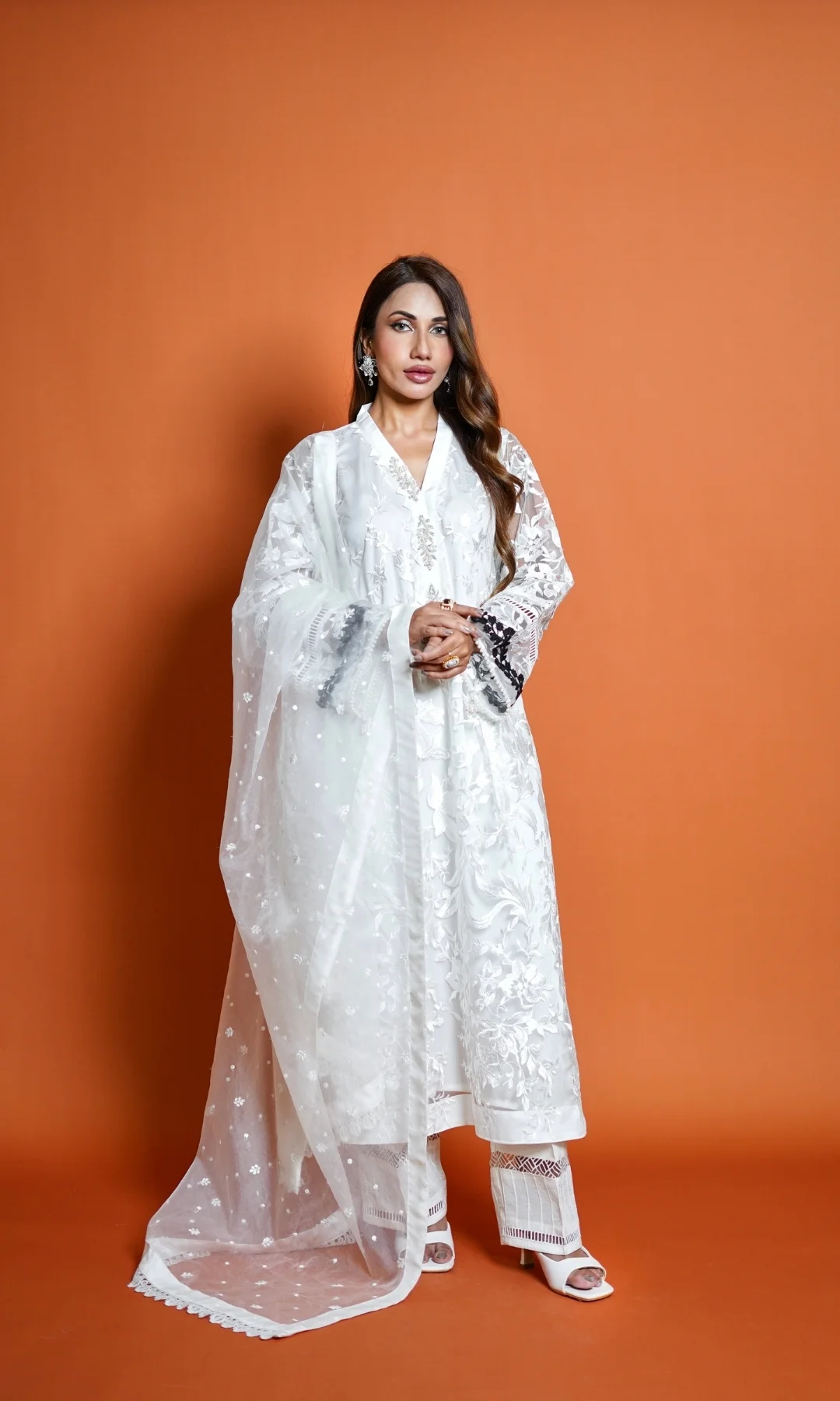 Naureen Jamal white on white