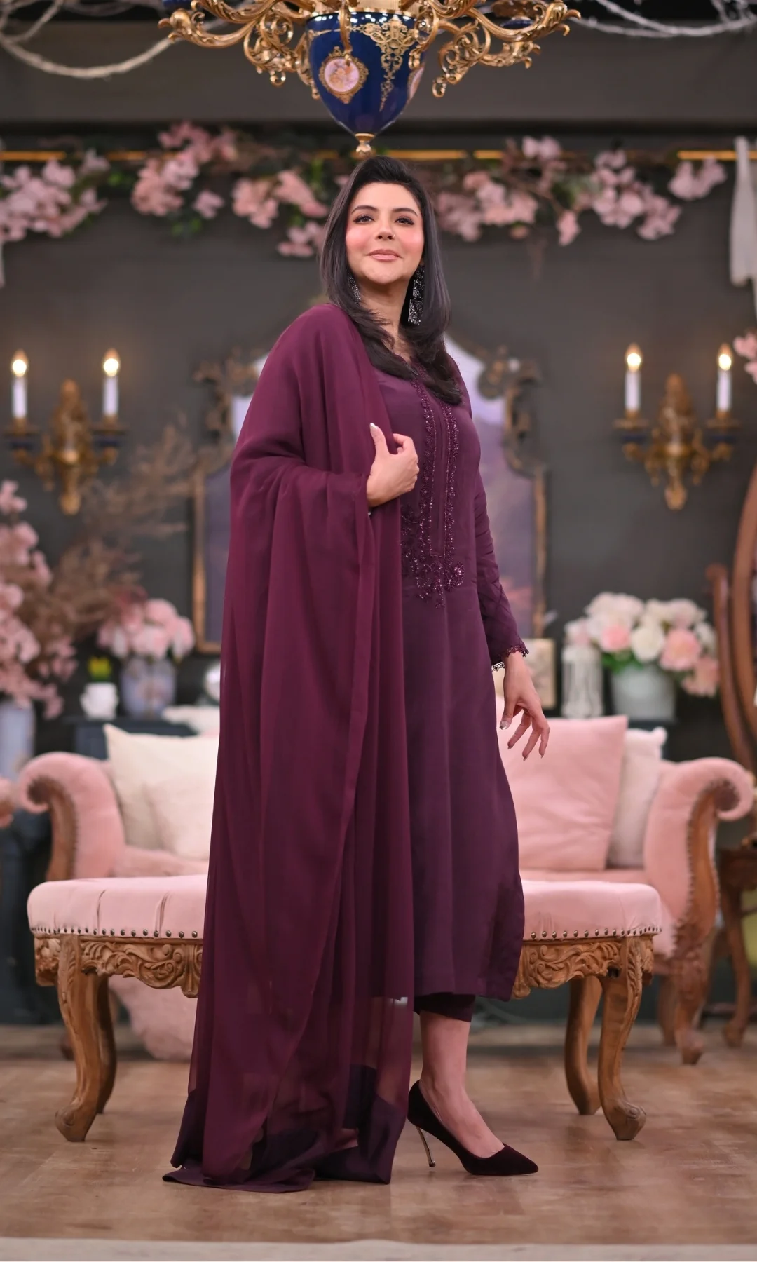 Nida-Yasir-wearing-NJ